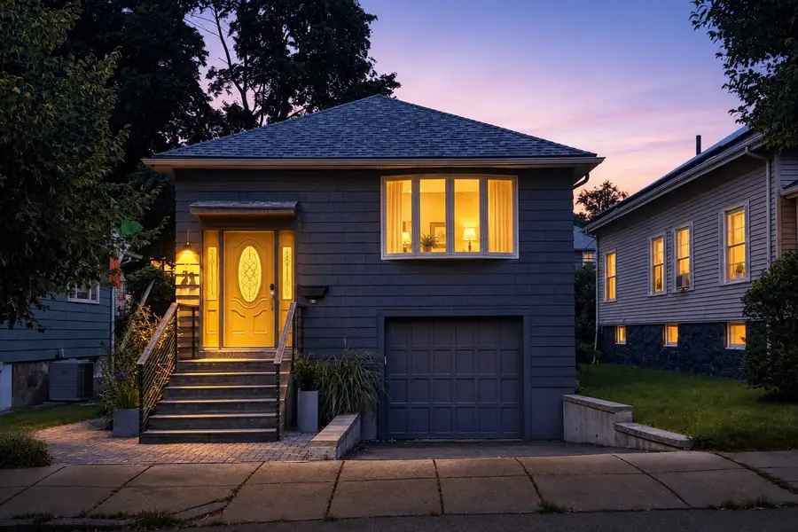 25 Bexley Rd, Boston, MA 02131 - #2