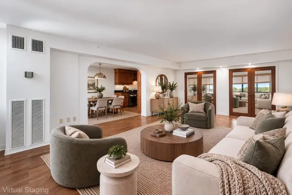 250 Hammond Pond Pkwy #1006N, Newton, MA 02467