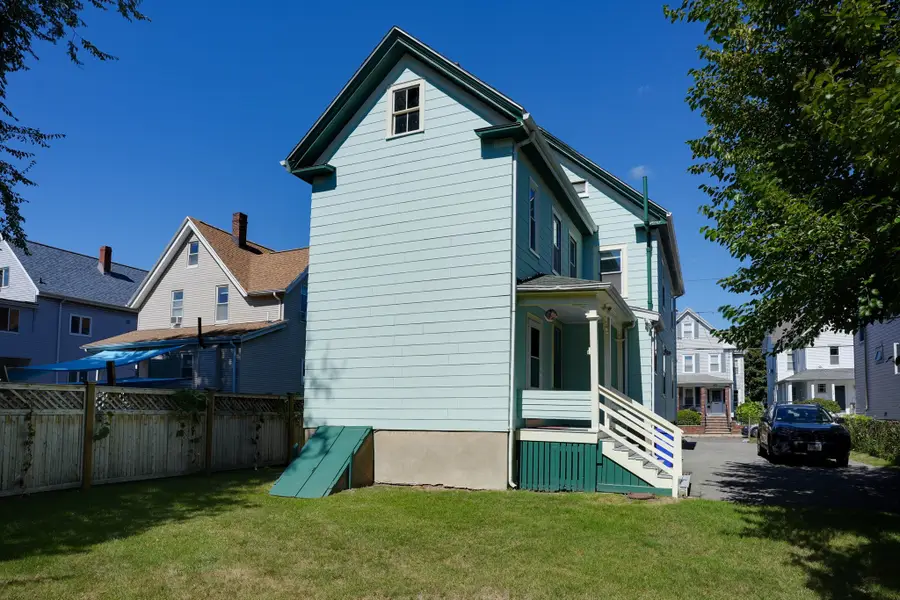 44 Watts St, Malden, MA 02148 - #3