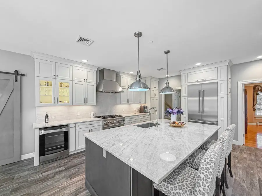 97 Windkist Farm Rd, North Andover, MA 01845 - #3