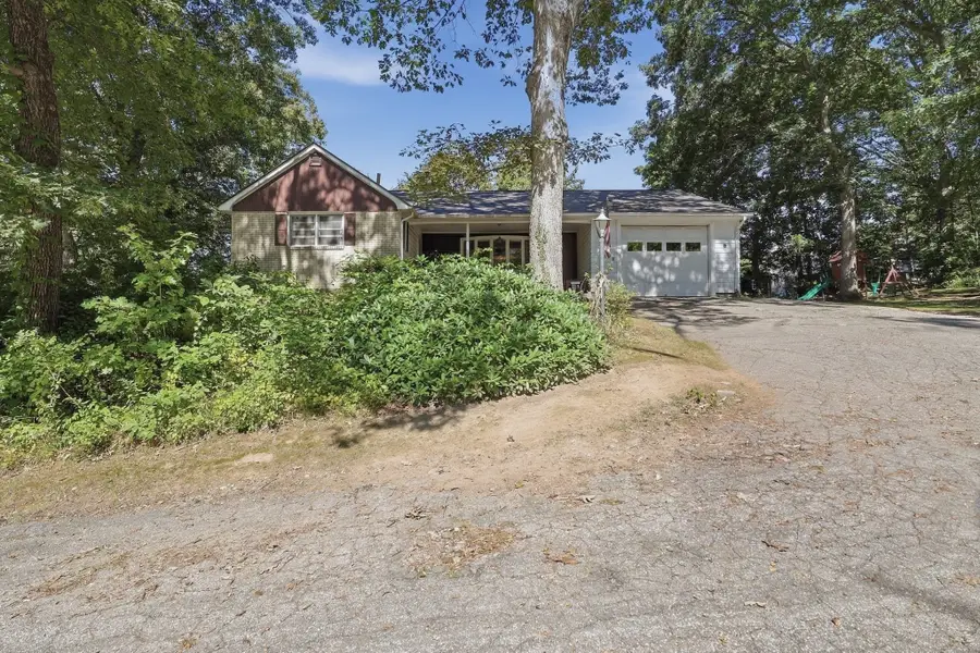 5 Donna Lane, Dudley, MA 01571 - #2