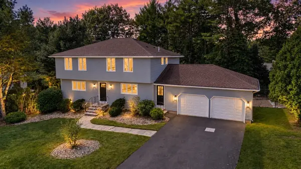 151 Rockland Dr, Brockton, MA 02301