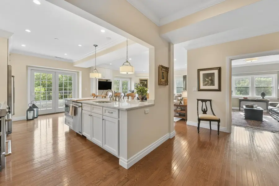 36 Central Ave #15, Milton, MA 02186 - #3