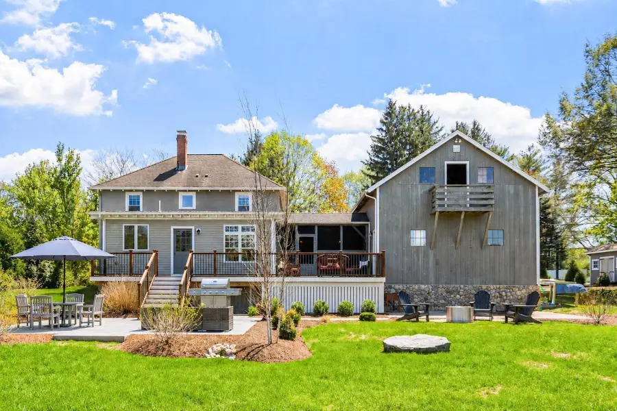 696 Main St, Concord, MA 01742 - #3