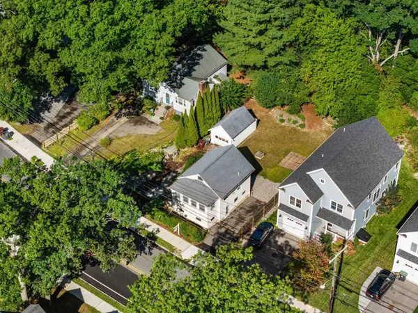 222 Sprague St, Dedham, MA 02026