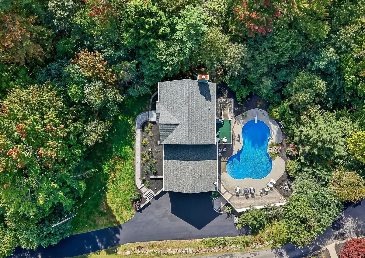 112 Saunders St, Gardner, MA 01440 - #1