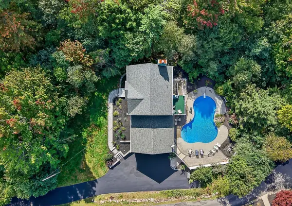 112 Saunders St, Gardner, MA 01440