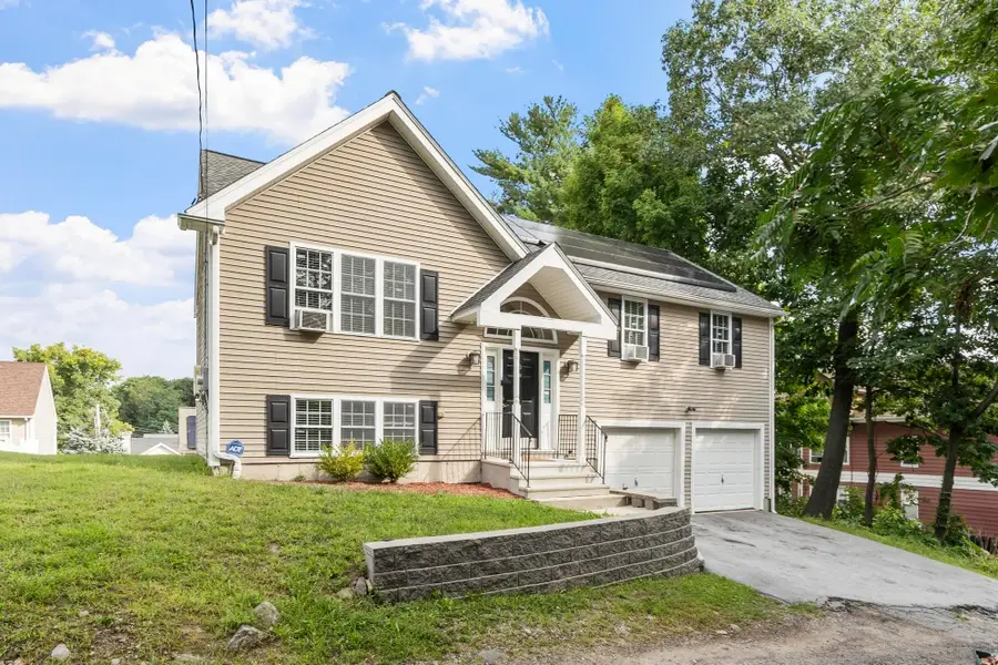 30 2nd St, Worcester, MA 01605 - #3