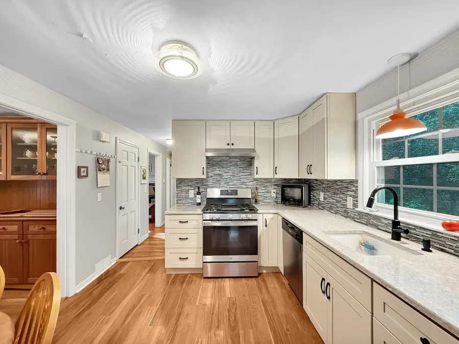 16 Wheeler Rd, Westborough, MA 01581 - #3