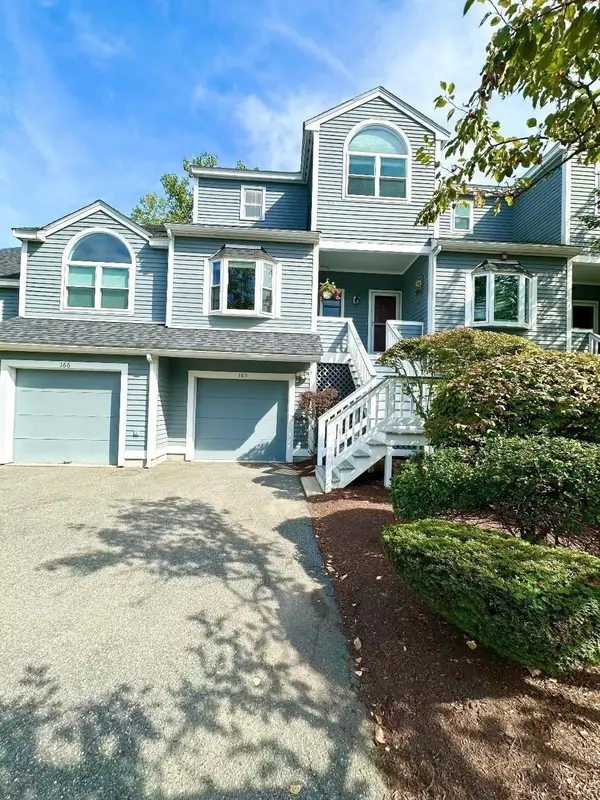1200 Salem Street #165, Lynnfield, MA 01940