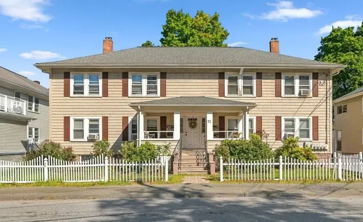 73 Highland St #4, Waltham, MA 02453 - #1