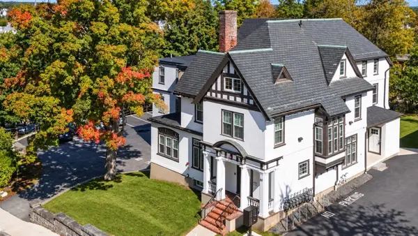 80 South St #3, Fitchburg, MA 01420