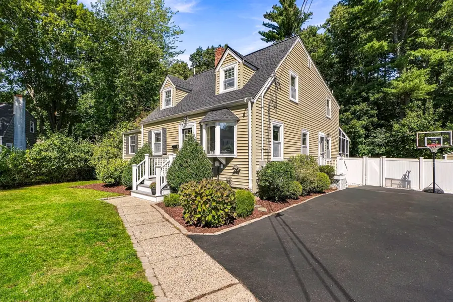 34 Audrea Rd, Framingham, MA 01701 - #2