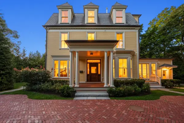 68 Sparks Street, Cambridge, MA 02138
