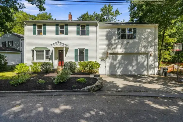 8 Rangeway, Lexington, MA 02420