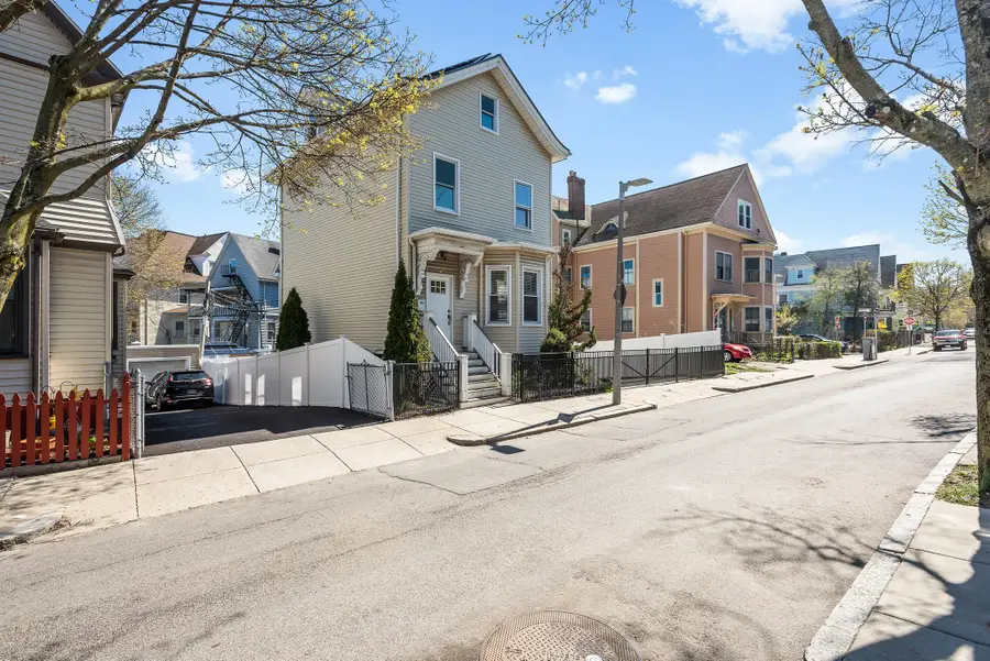 40 Humphreys St, Boston, MA 02125 - #3