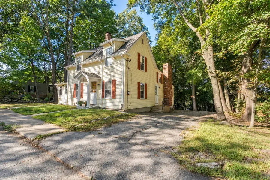 32 Elm Street, Hudson, MA 01749 - #3