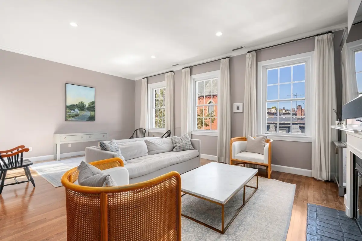 140 Mount Vernon #8, Boston, MA 02108 - #1