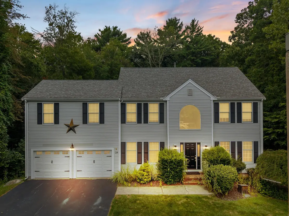 24 Penniman Cir, Stoughton, MA 02072 - #1