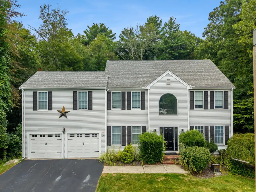 24 Penniman Cir, Stoughton, MA 02072 - #2