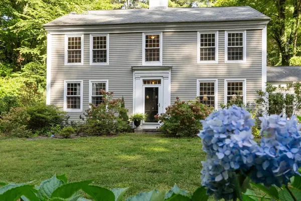 533 Lowell Rd, Groton, MA 01450