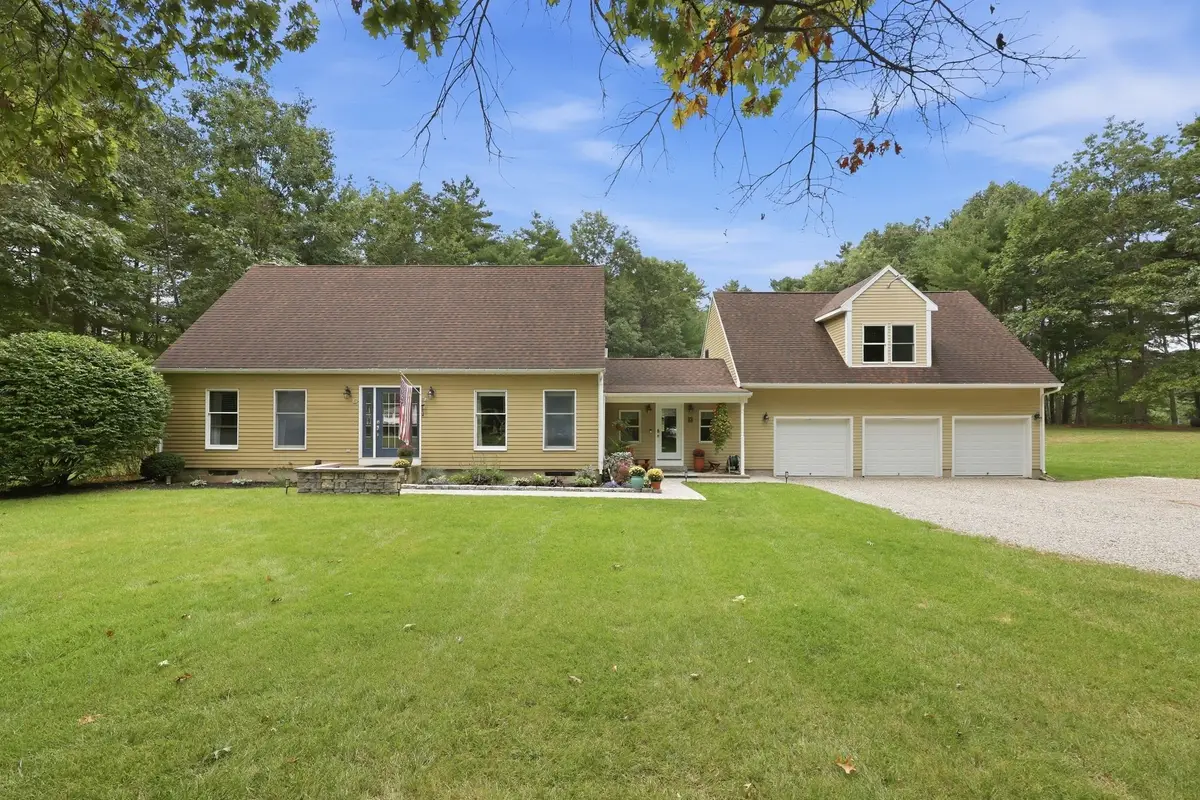 6 Brittany Dr, Palmer, MA 01069 - #1