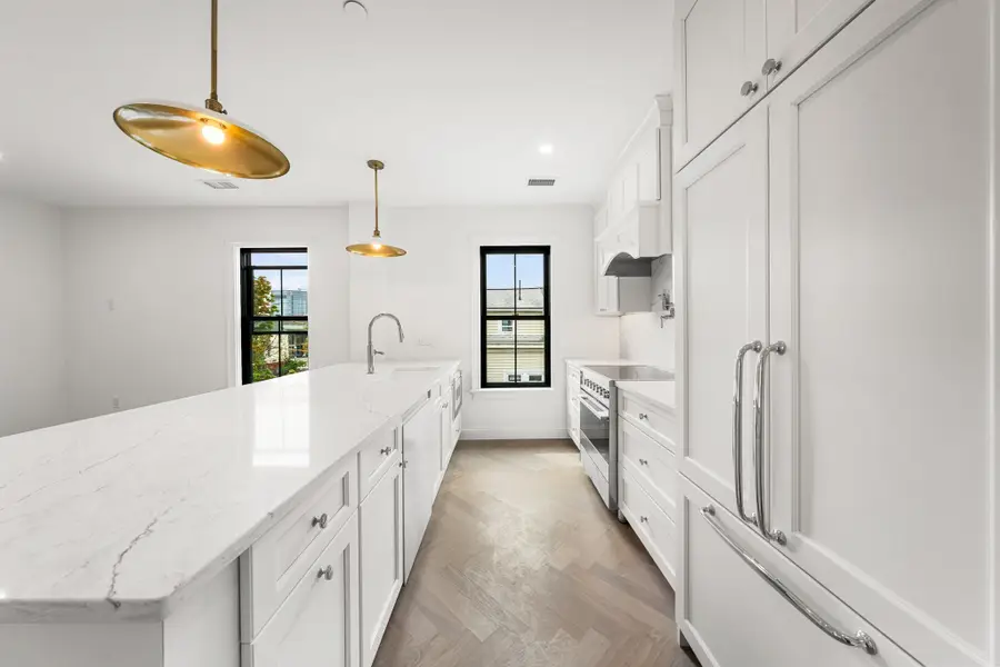 15 Hunting Street #4, Cambridge, MA 02141 - #2