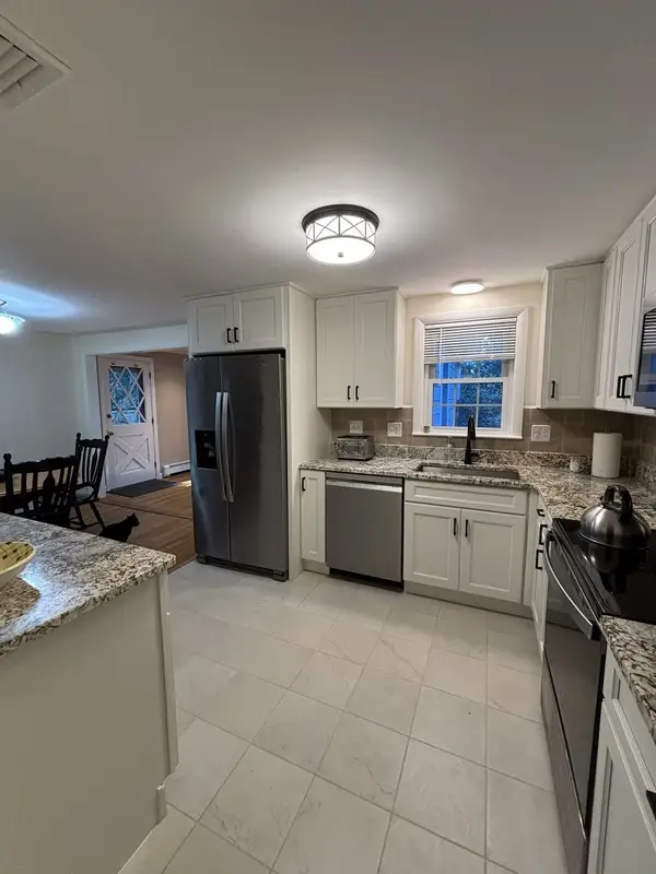 12 Hampton Road, Sharon, MA 02067
