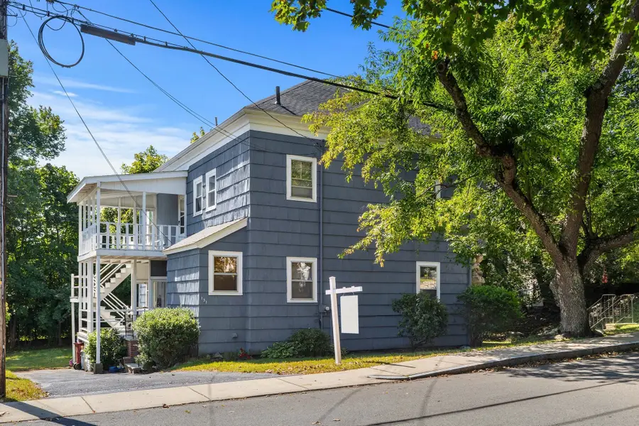 131 Altamont Ave, Melrose, MA 02176 - #2