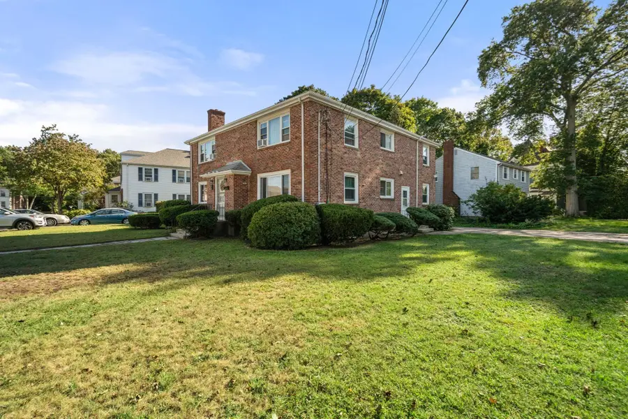 35 Farquhar Rd, Newton, MA 02460 - #2