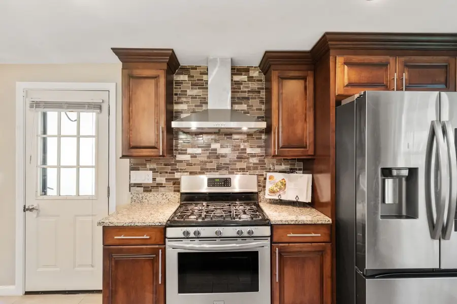 16 Bacon Rd, Framingham, MA 01701 - #3
