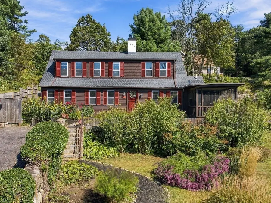 25 Concord St, Gloucester, MA 01930 - #2