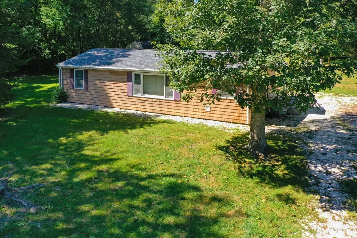 1634 Drift Rd #B, Westport, MA 02790 - #1