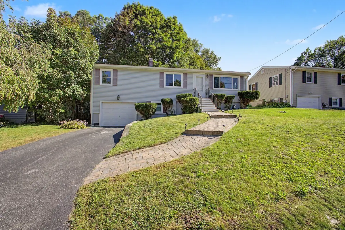 9 Johnson Ave, Johnston, RI 02919 - #1