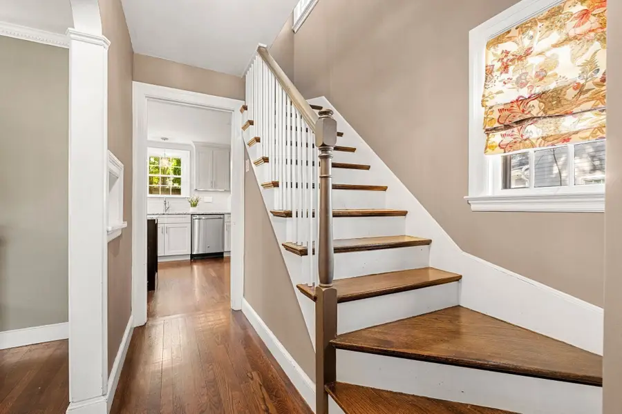 27 Glendale Road, Milton, MA 02186 - #3