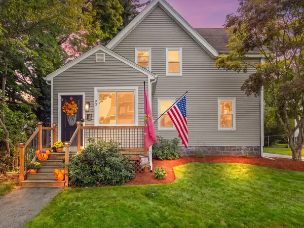 93 Washburn Street, Taunton, MA 02780