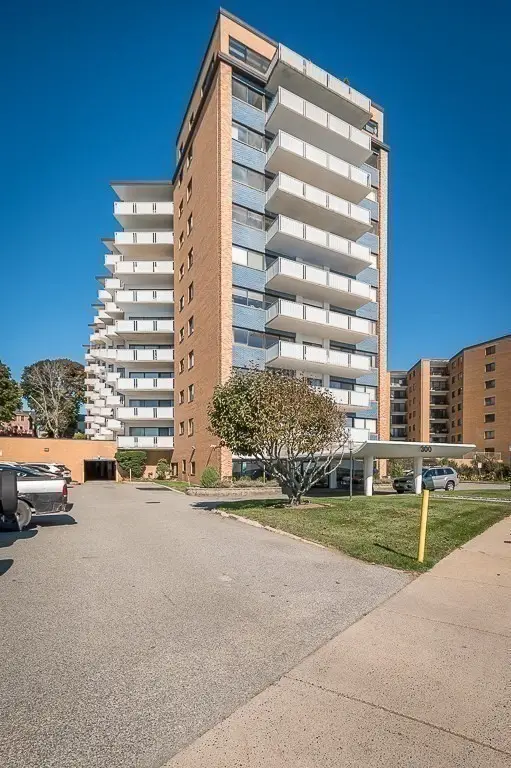 300 Lynn Shore Dr #410, Lynn, MA 01902 - #3