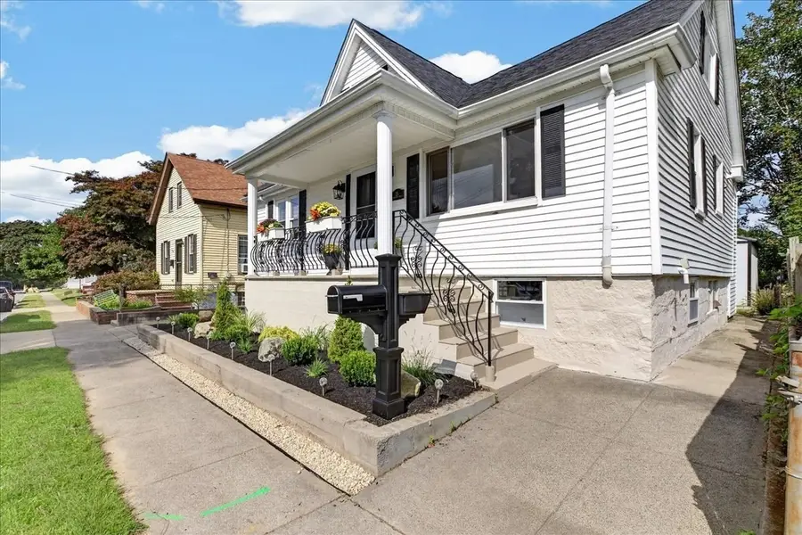 25 Fairmount St, New Bedford, MA 02740 - #2