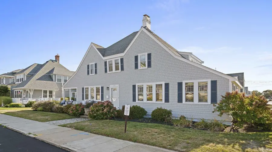 117 Manomet Ave., Hull, MA 02045 - #2