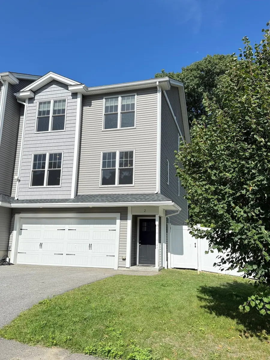 2 Burncoat Hts, Worcester, MA 01606 - #2