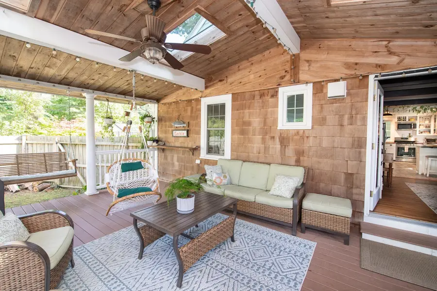 78 Hathaway St, Wareham, MA 02571 - #3
