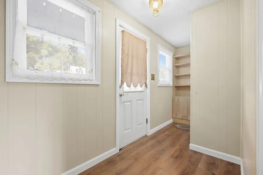 1259 Shawsheen St, Tewksbury, MA 01810 - #3