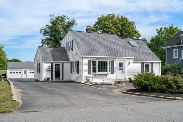 31 Leary St, Wayland, MA 01778