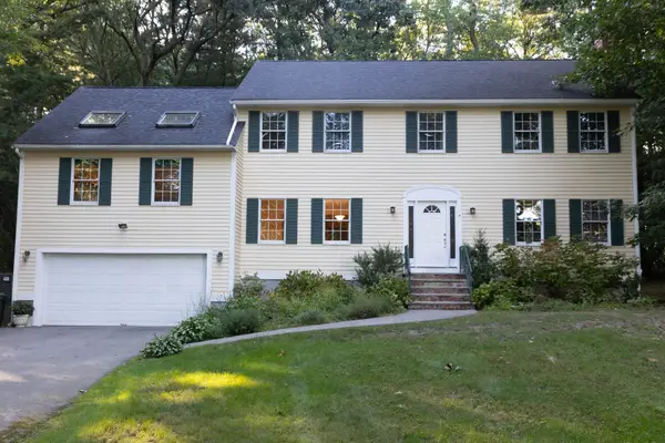 4 Mead Circle, Lexington, MA 02420