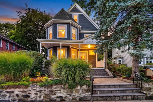 12 Lorette St, Boston, MA 02132