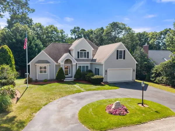 7 Menemsha Way, Falmouth, MA 02536