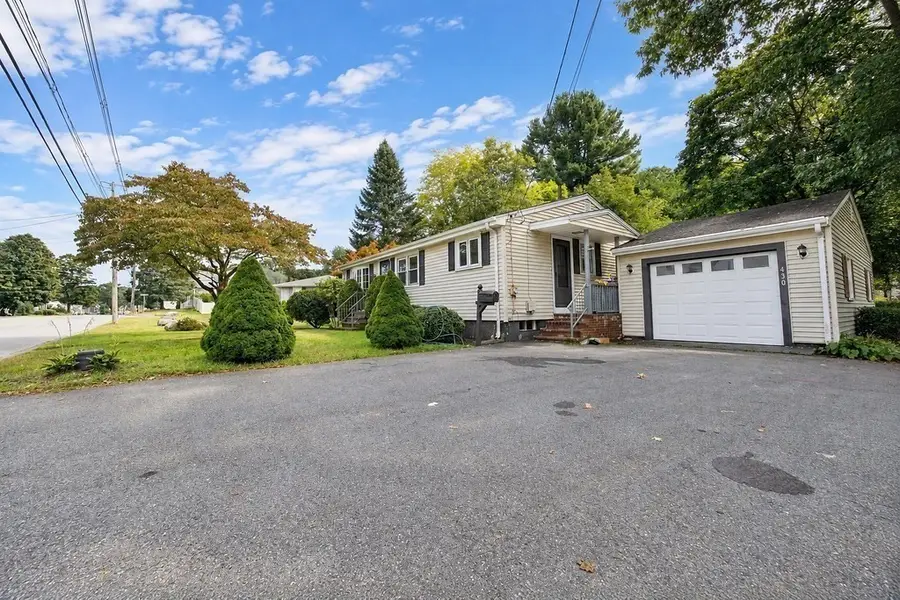 430 W Britannia St, Taunton, MA 02780 - #3