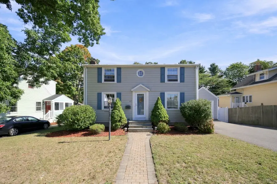 147 Elmlawn Rd, Braintree, MA 02184 - #2
