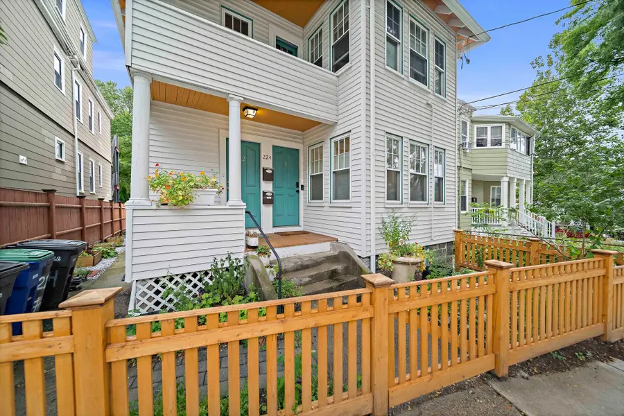 224 Summer St #1, Somerville, MA 02143 - #2