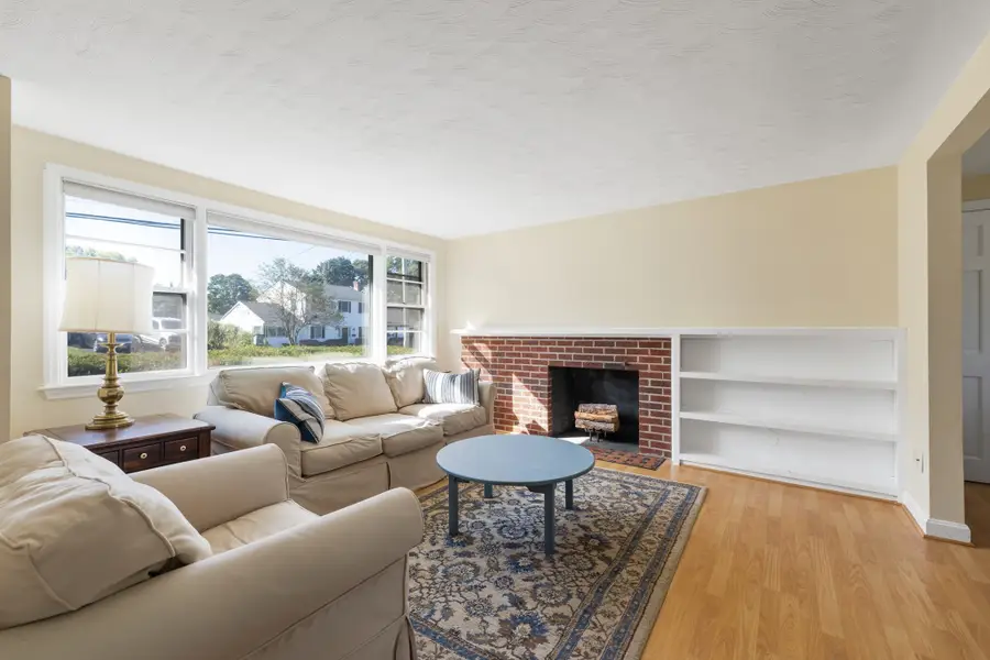 23 Spring Valley Rd, Natick, MA 01760 - #3